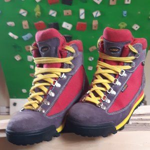 AKU Ultra Light 30 GTX Hiking Boots